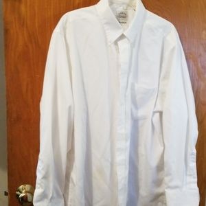 White dress shirt